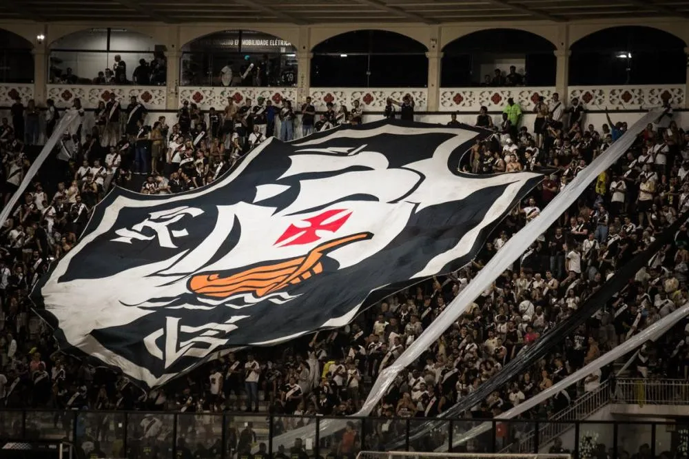 Vasco passeia na Sul-Americana e ganha moral para clássico